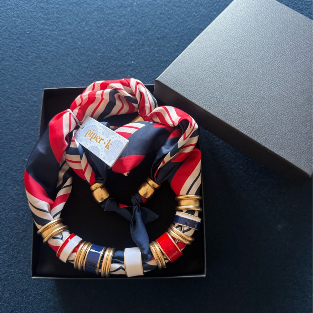 Piper adjustable Scarf Necklace ❤️🤍💙Red white & Blue Stripes with metal accents - Picture 3 of 11